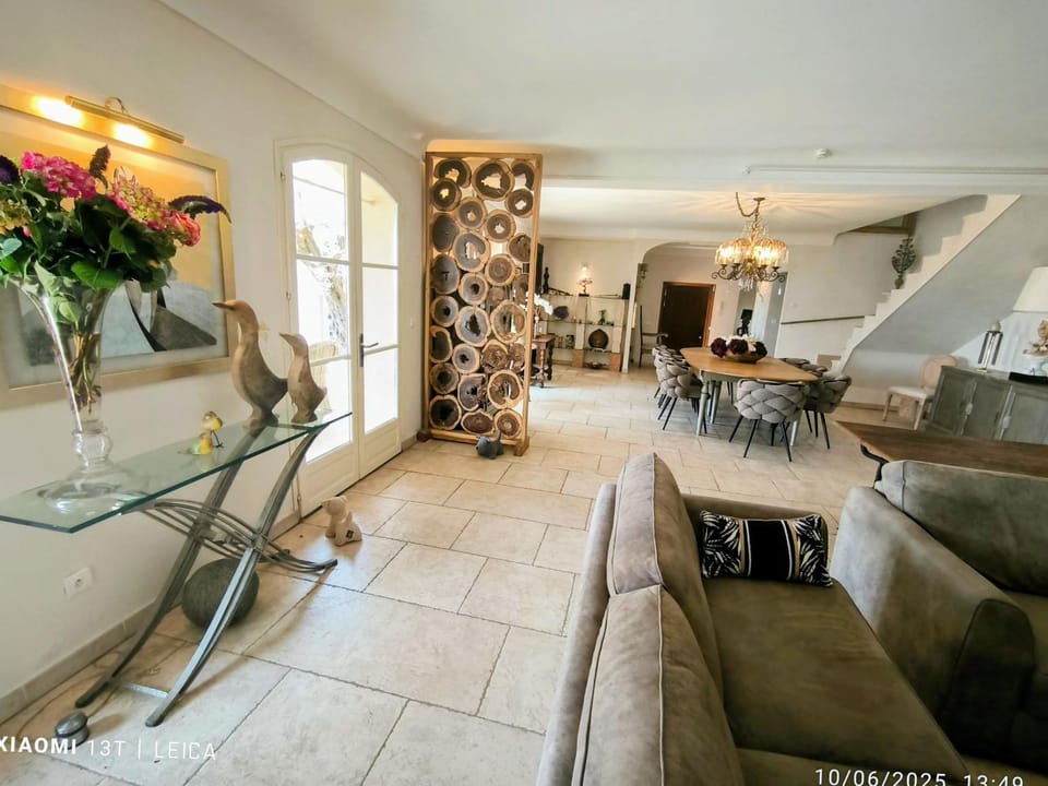 Mas De La Coste Bed and Breakfast in Fayence