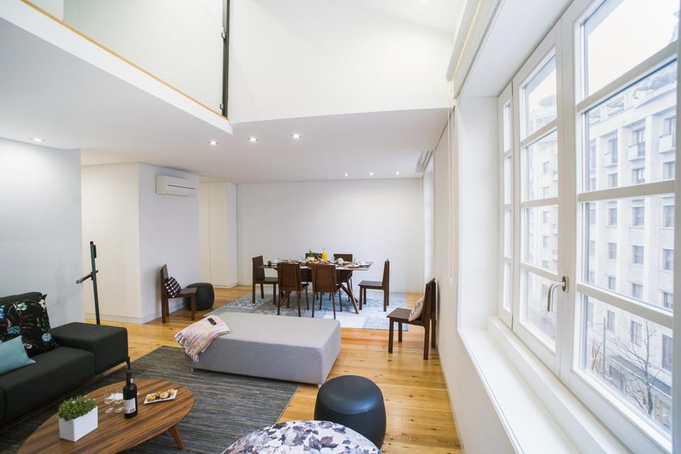 Living room, Seating area, Dining area