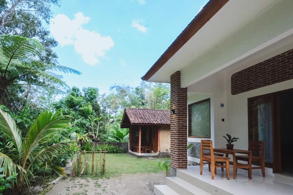 Tereng Wilis Jungle Inn Vacation rental in West Nusa Tenggara, Indonesia