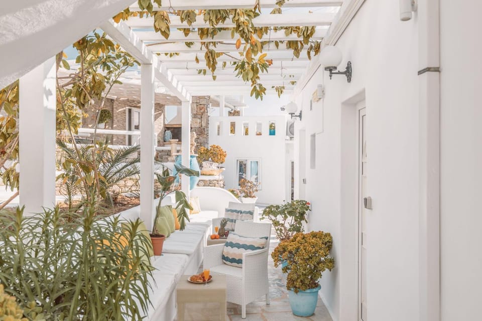Dibellee Mykonos Studios Apartment hotel in Mykonos, Mikonos 846 00, Greece