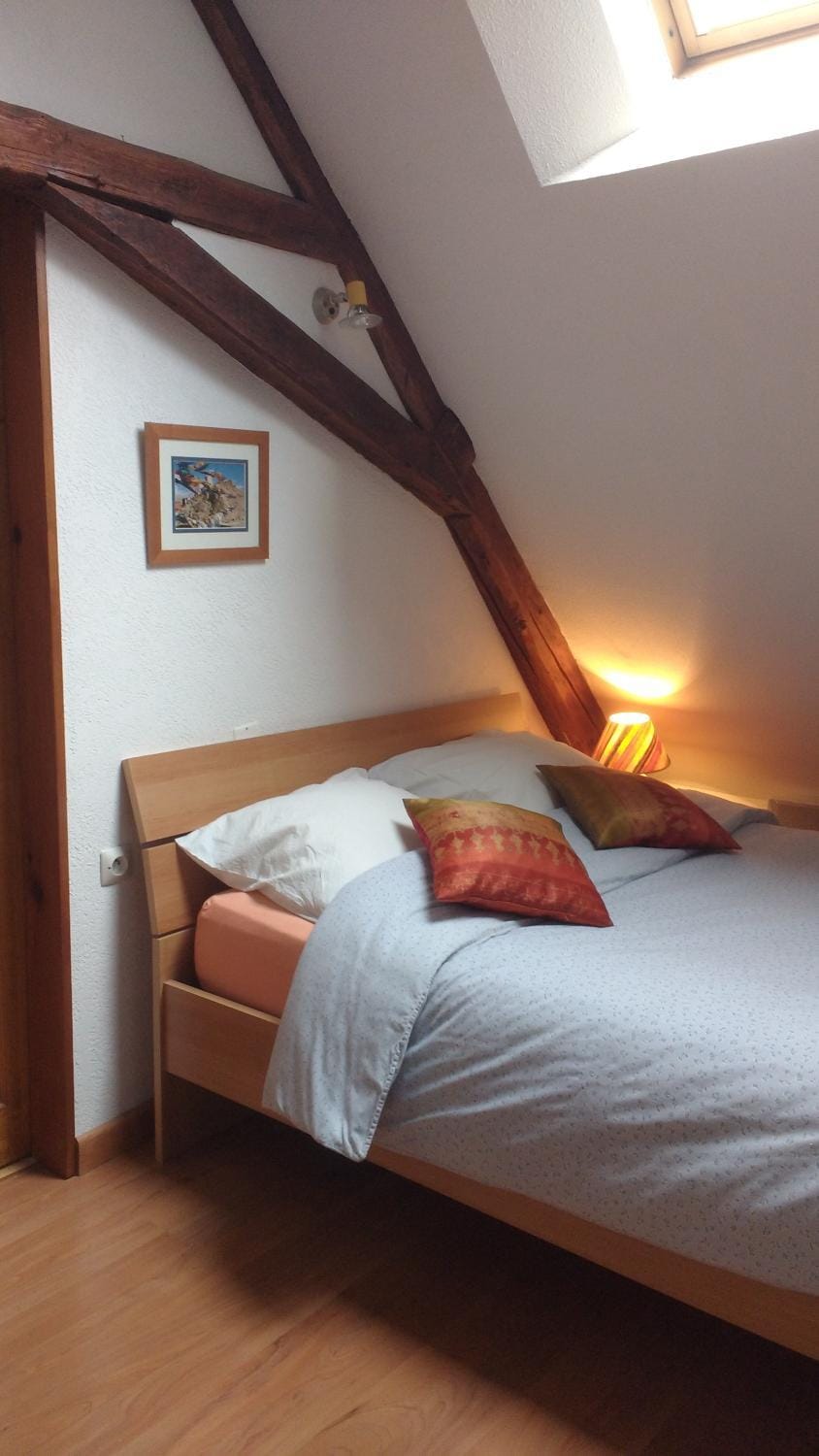 Bed, Decorative detail
