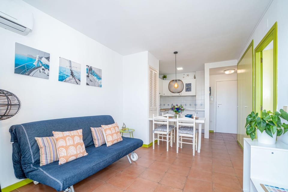 Holidays Royal Marine Apartment in Roses