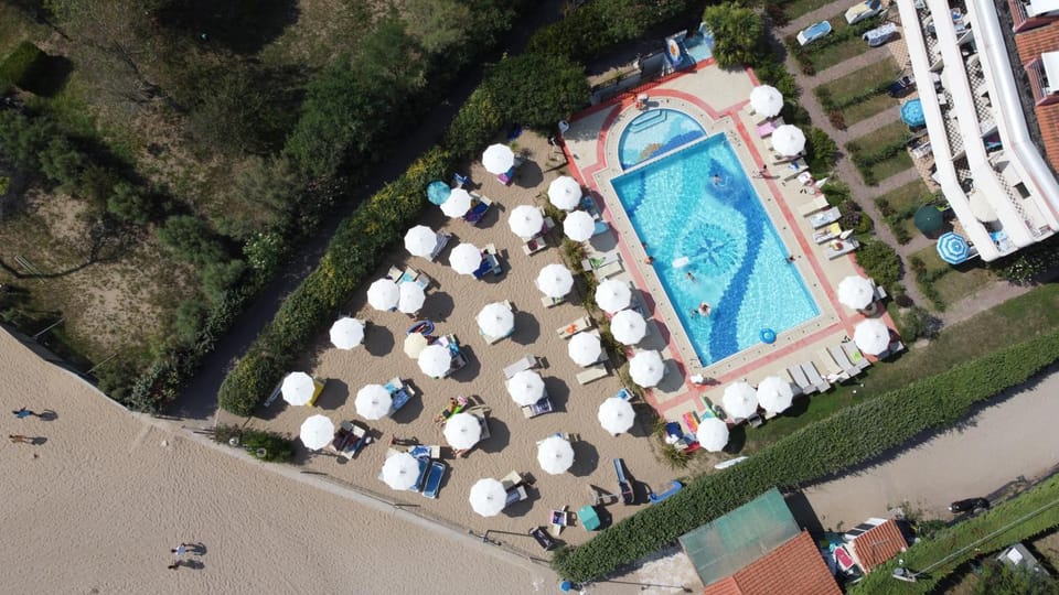 Bird's eye view, Pool view, Swimming pool