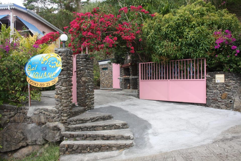 BEL Z 'IGUANE House in Leeward Islands
