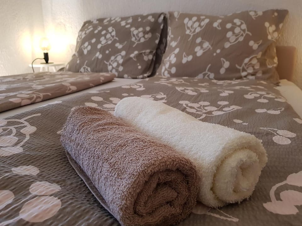 Bed, Decorative detail, Bedroom