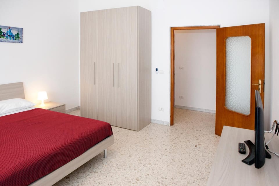 TV and multimedia, Bedroom