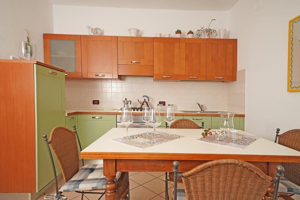 Anna Torri Apartment in Torri del Benaco