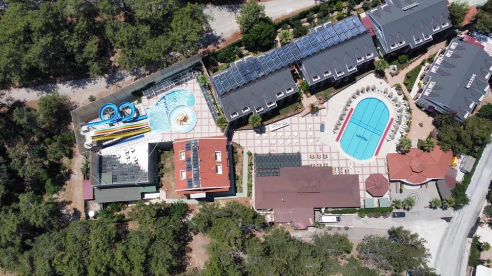 Telmessos Neva Hotel - Halal-Non Alcoholic All Inclusive-Muhafazakar Hotel Hotel in Ölüdeniz