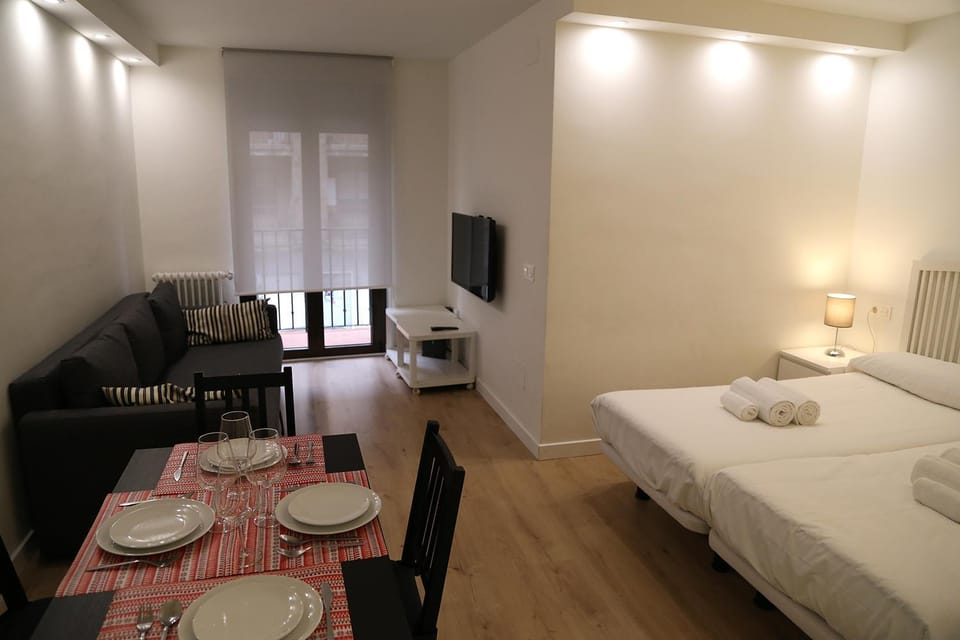 Puente Romano by Salamancavacacional Apartment in Salamanca