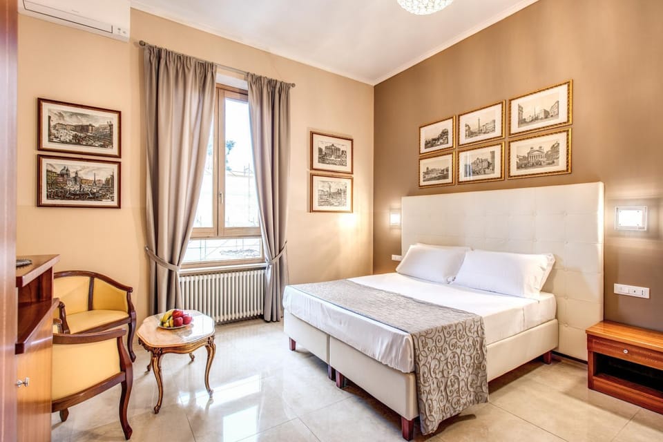 La Residenza Suites Bed and Breakfast in Rome