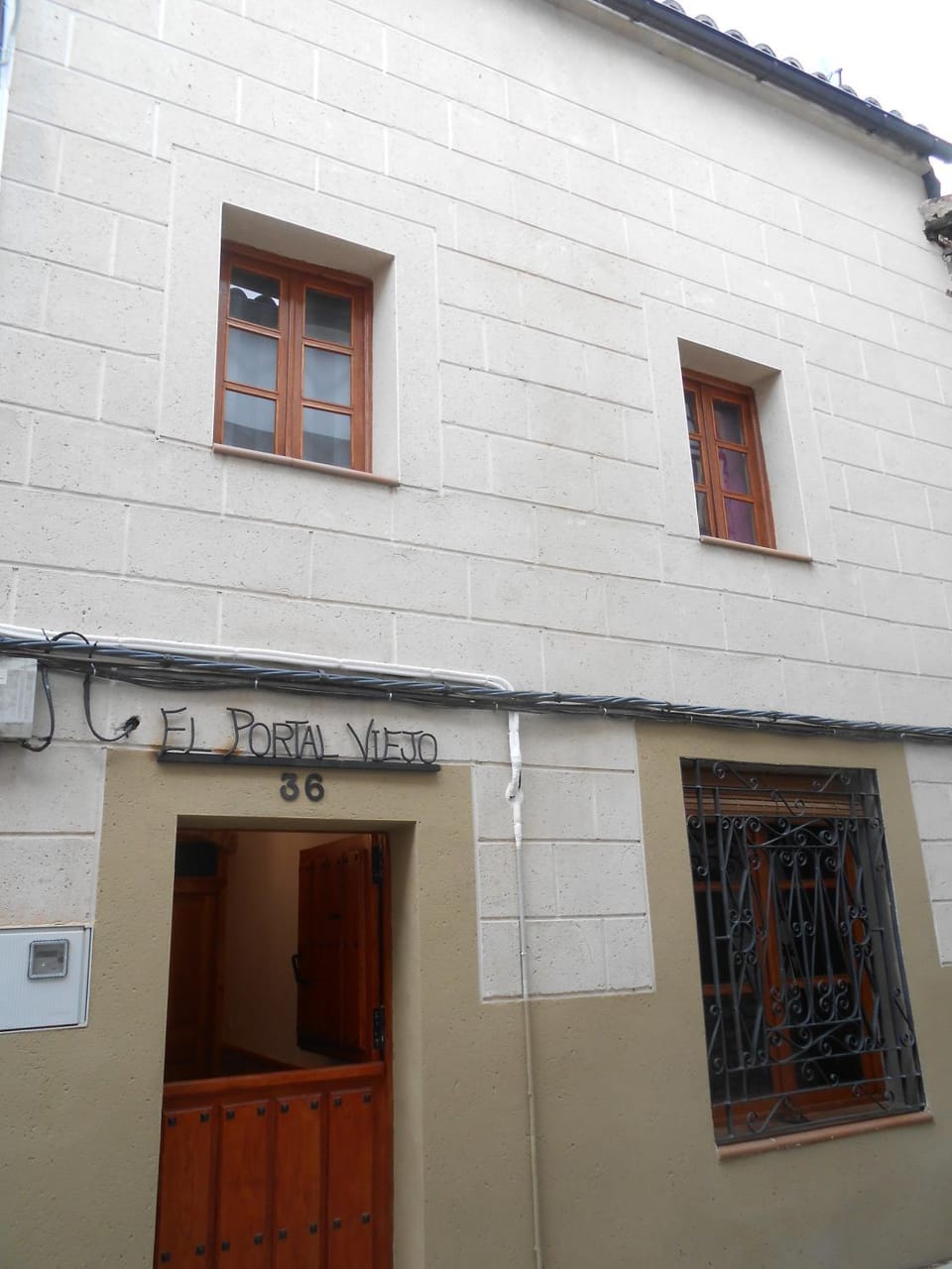 Facade/entrance