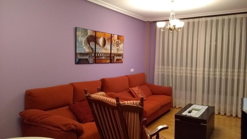 Communal lounge/ TV room, Decorative detail