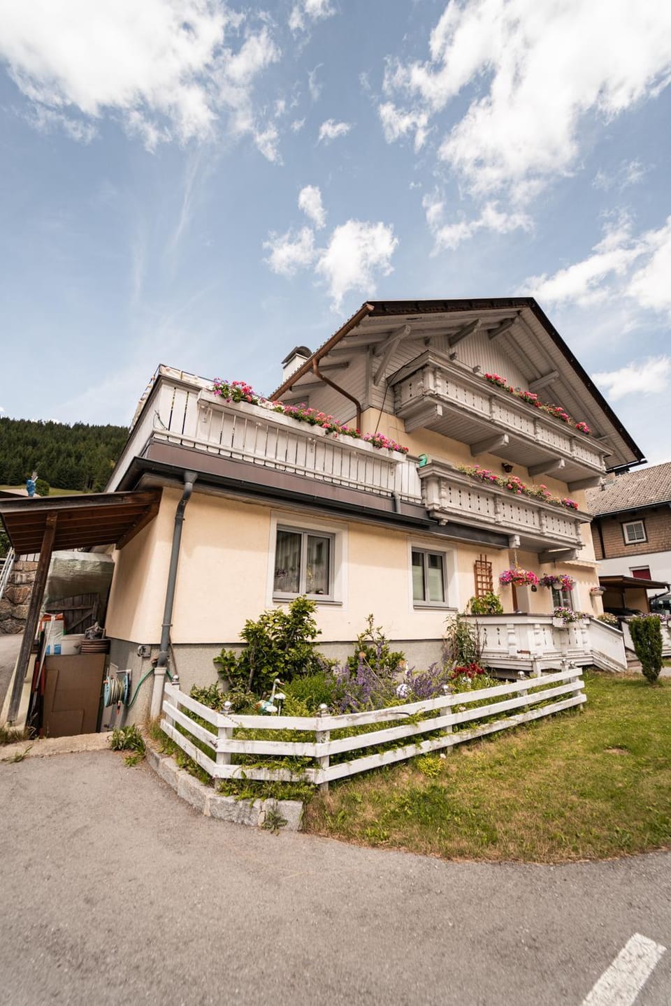 Ferienwohnung Zedlacher Apartment in Tyrol