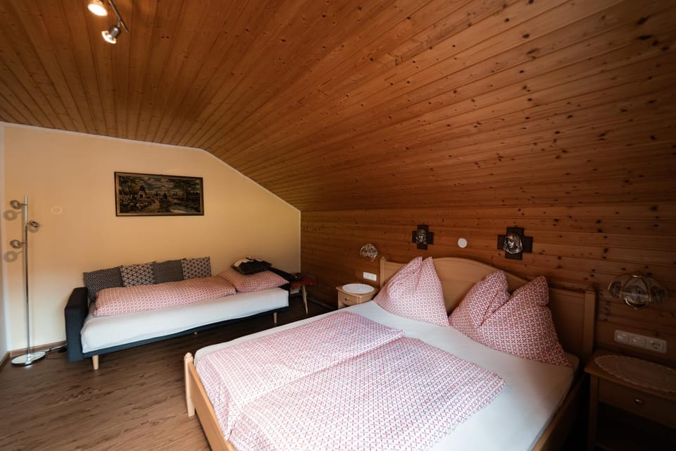 Ferienwohnung Zedlacher Apartment in Tyrol