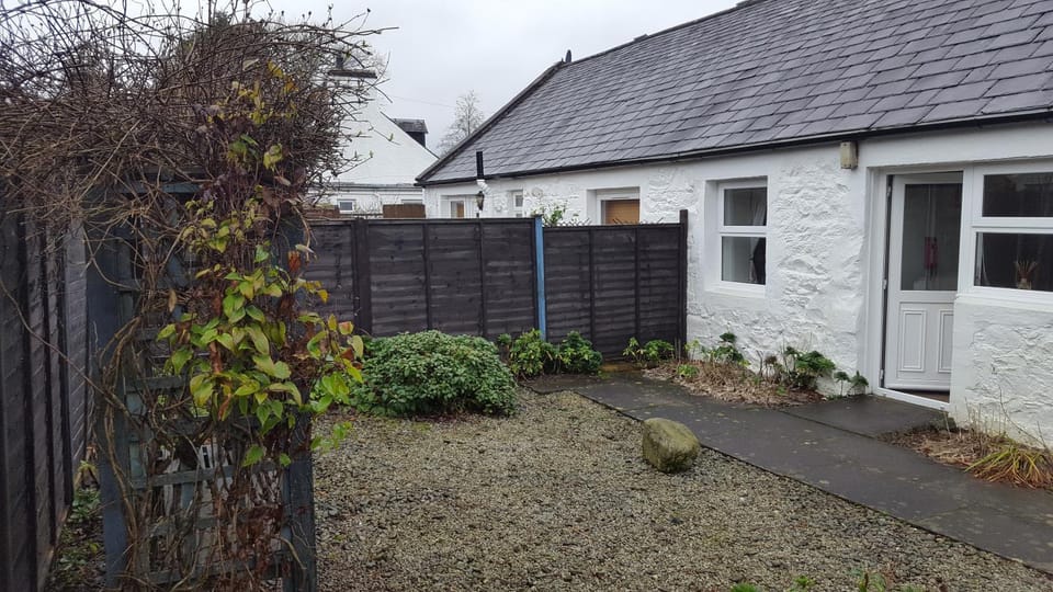 Property building, Garden, Garden view