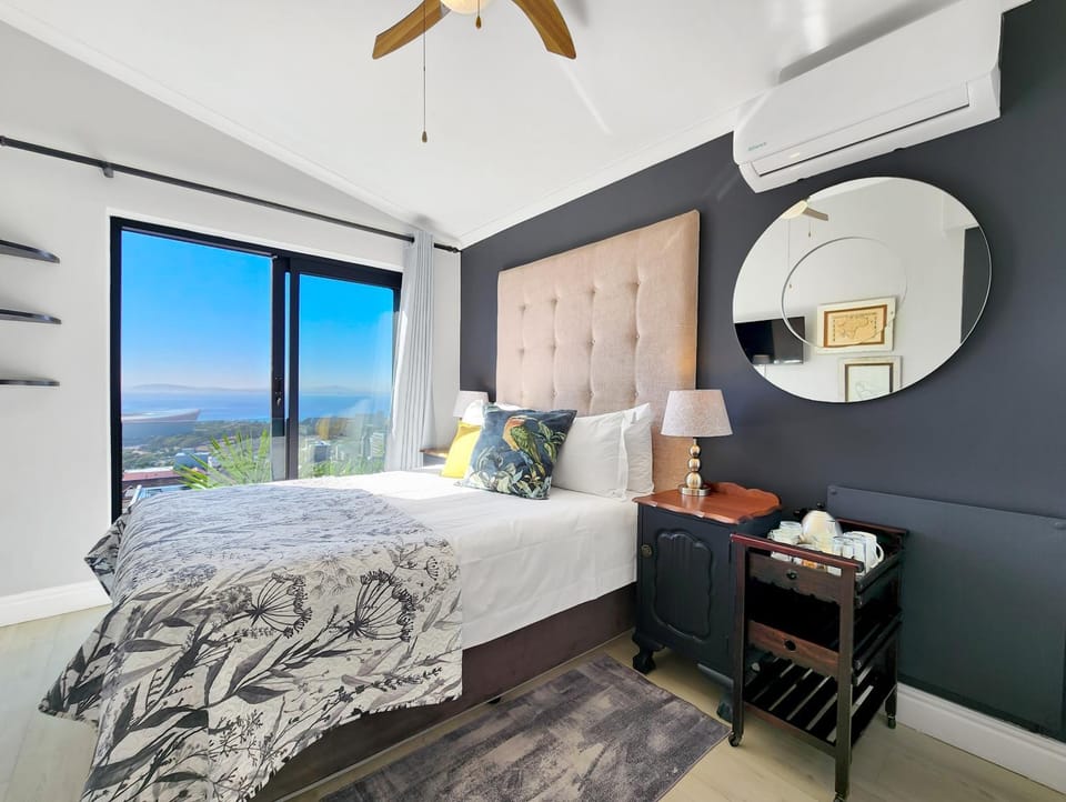 Bed, View (from property/room), Photo of the whole room, Bedroom, air conditioner