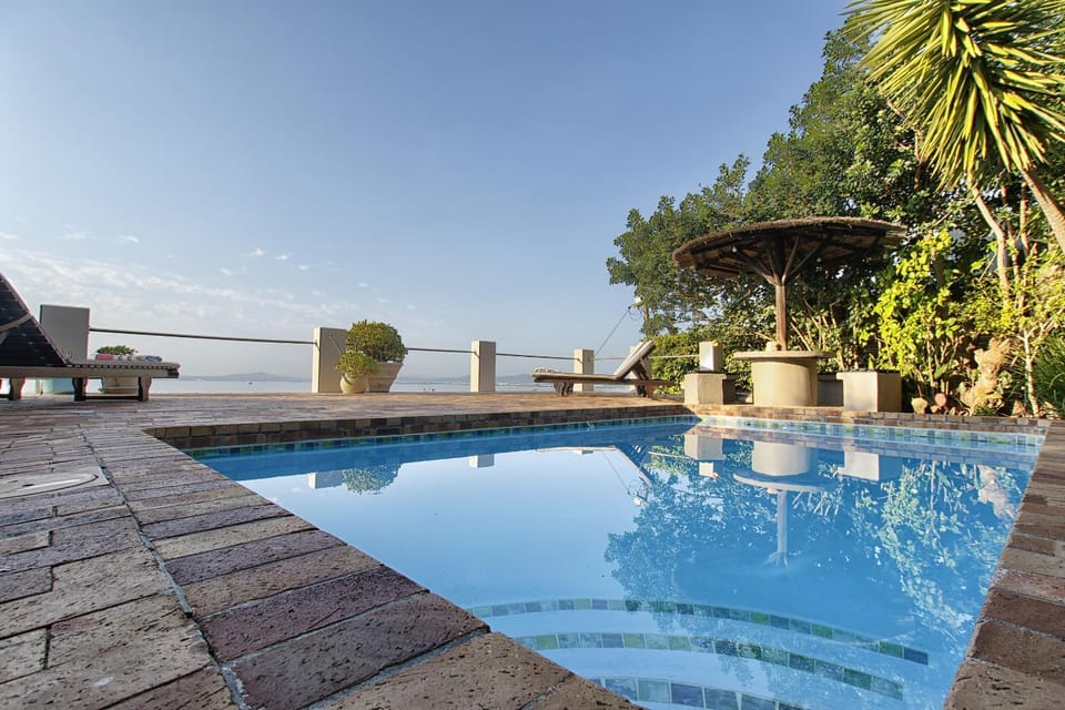 Patio, Natural landscape, Garden, Balcony/Terrace, Garden view, Pool view, Swimming pool, Swimming pool, Swimming pool