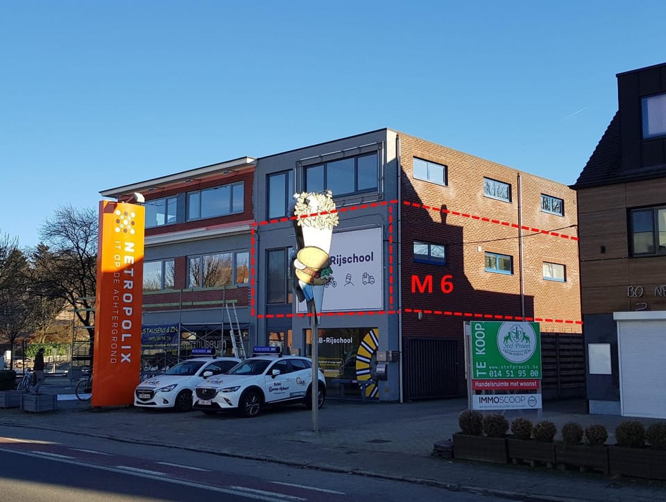 Day, Location, Parking