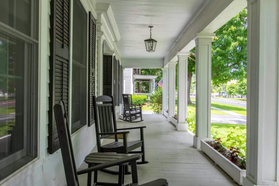 Picture Postcard Mansion in Manchester Village House in Vermont