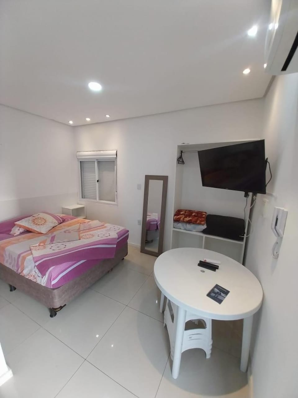 JK QUITINETES EXECUTIVO COM garagem CENTRAL Apartment in Pelotas