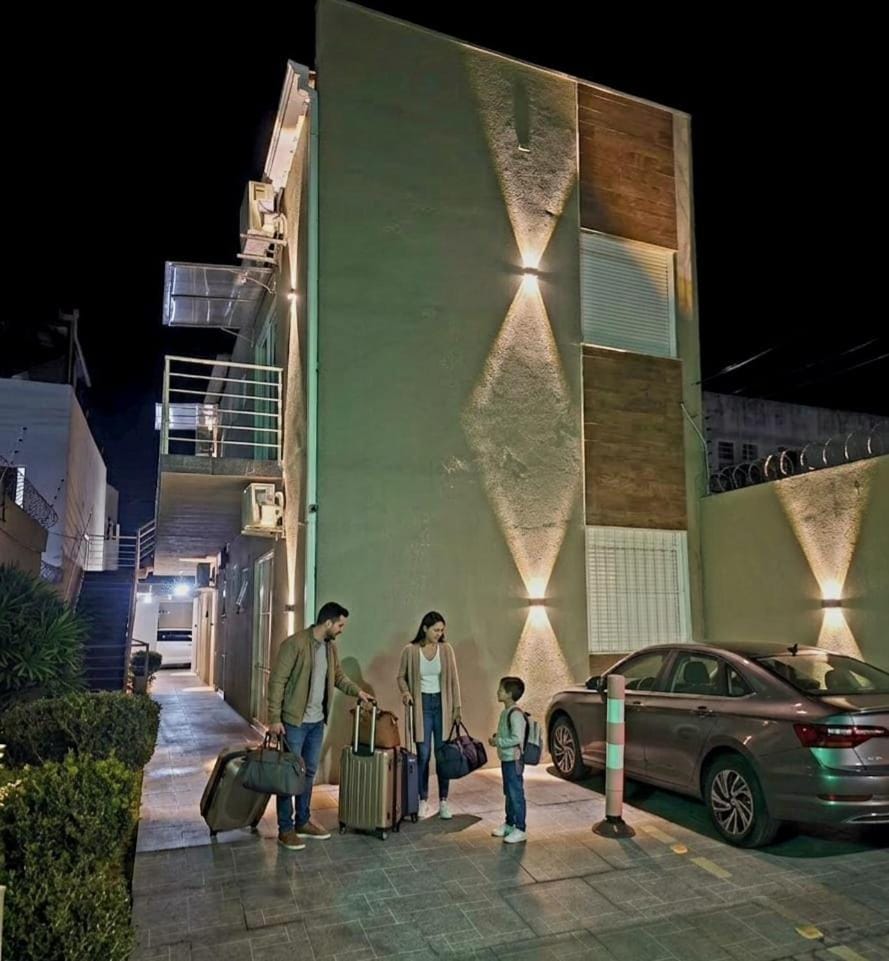 JK QUITINETES EXECUTIVO COM garagem CENTRAL Apartment in Pelotas