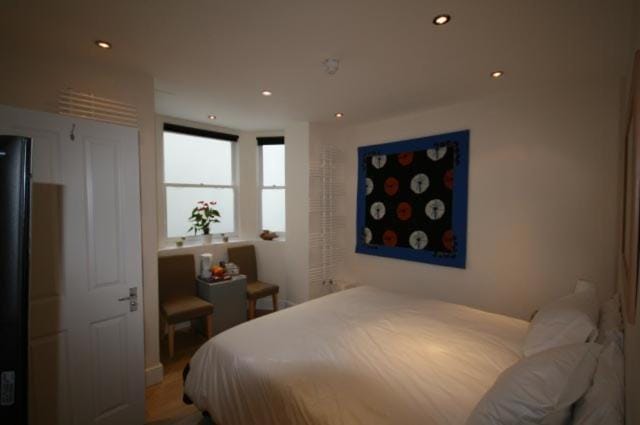 69TheGrove Bed and Breakfast in City of Westminster