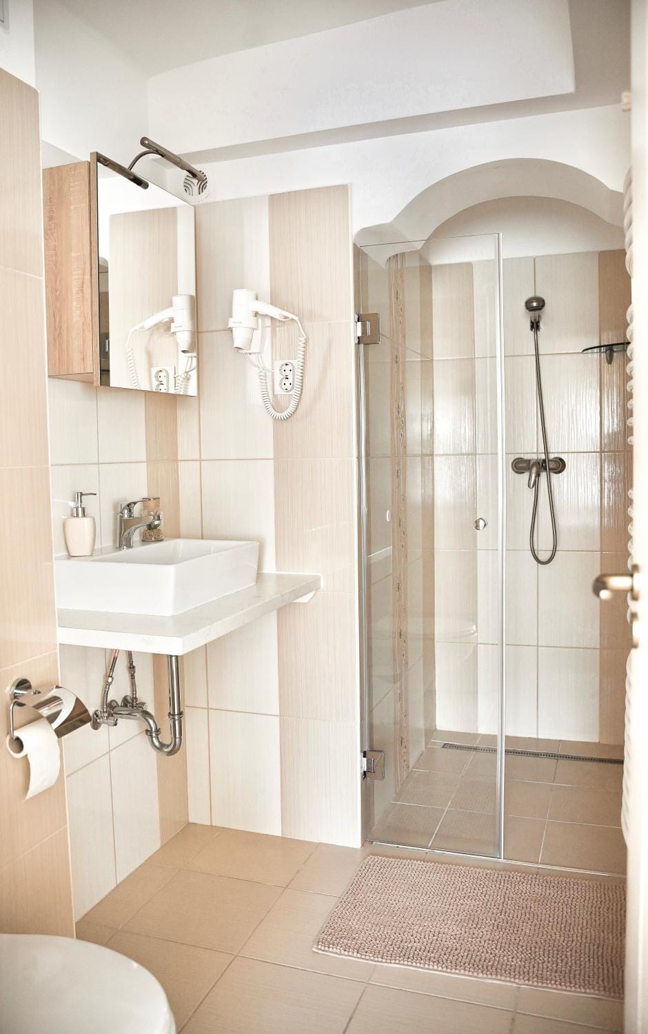 Shower, Bathroom