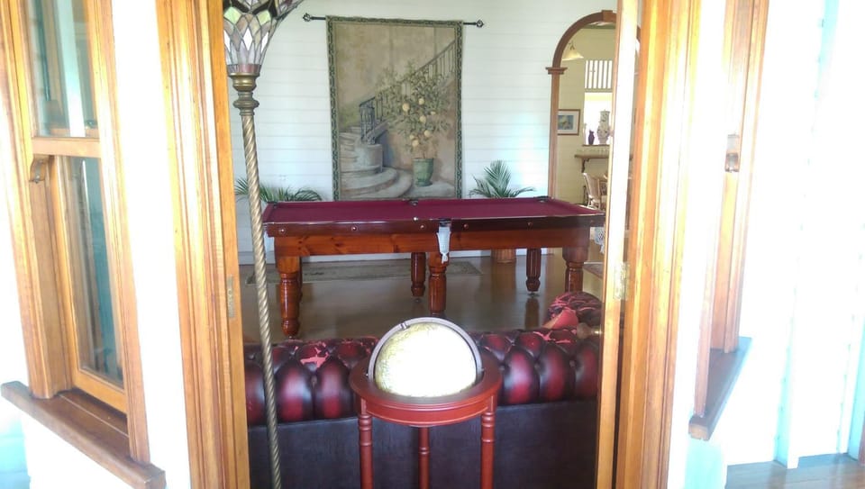 Classique Bed & Breakfast Bed and Breakfast in Townsville