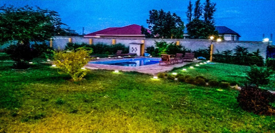 Garden, Swimming pool, Swimming pool