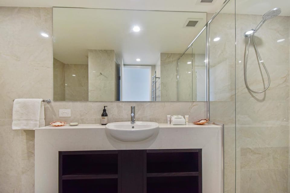 Private Apartments at Picture Point Noosa Apartment in Noosa Heads