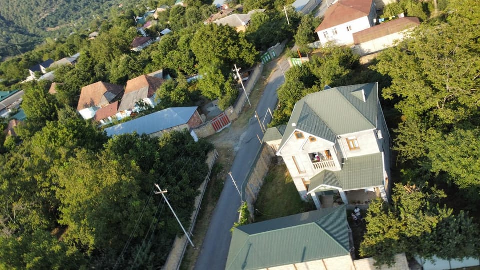 Property building, Day, Neighbourhood, Natural landscape, Bird's eye view, Street view
