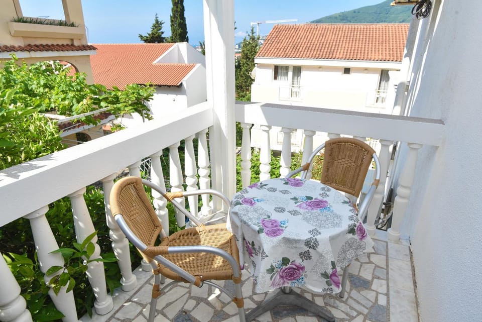 Balcony/Terrace, Balcony/Terrace