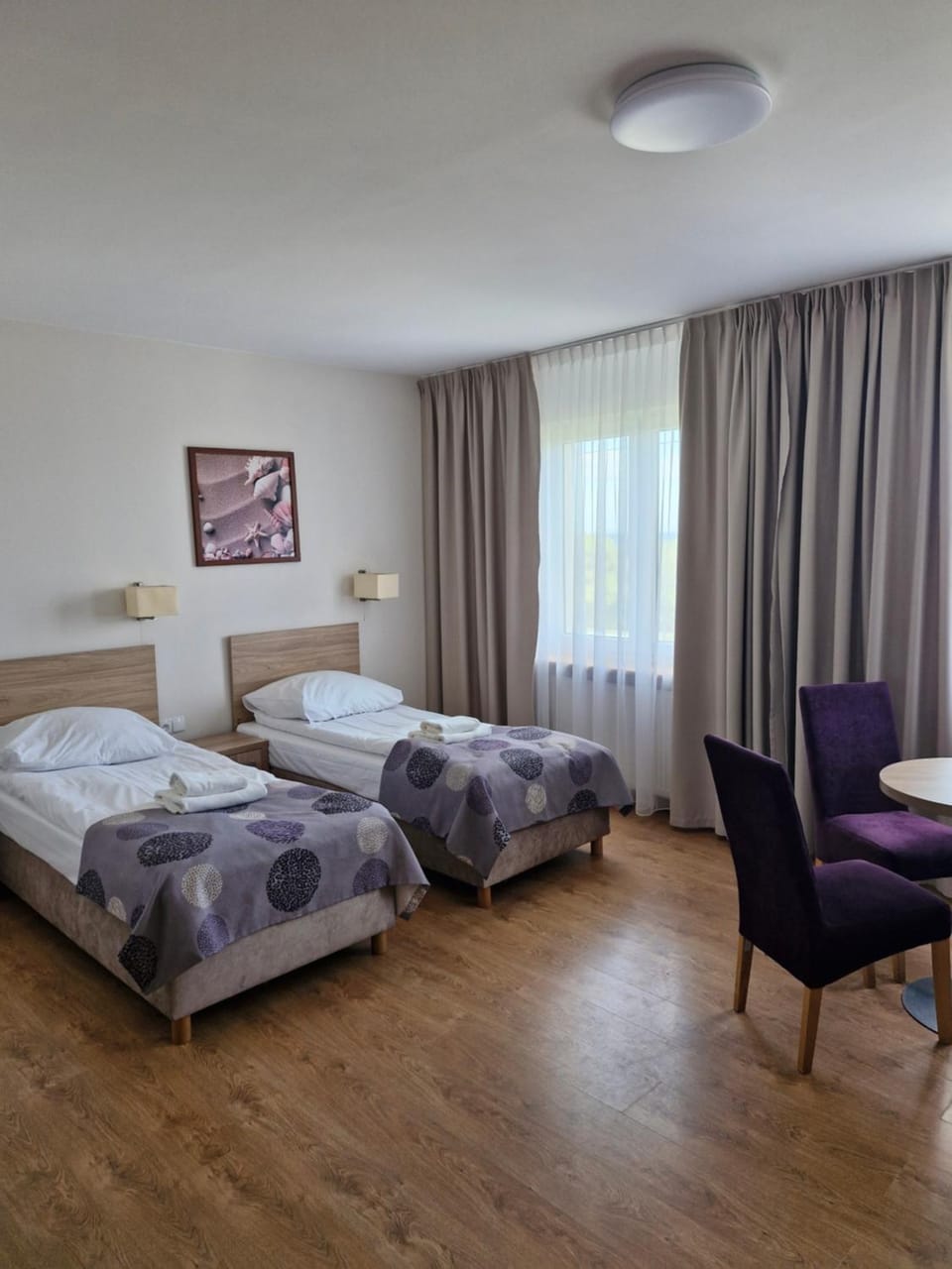 Photo of the whole room