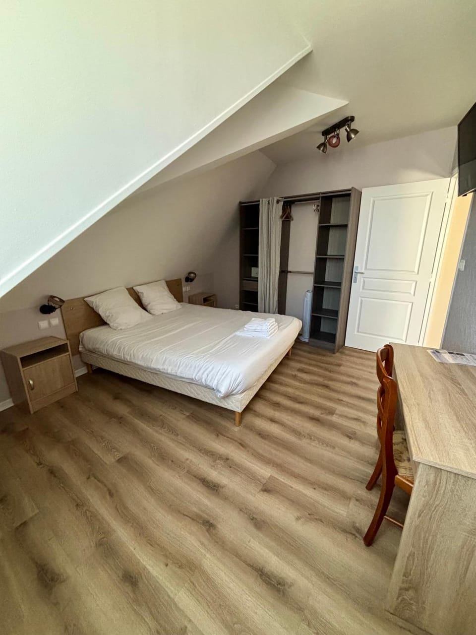 Le Lion D'or Hotel in Bourgogne-Franche-Comté