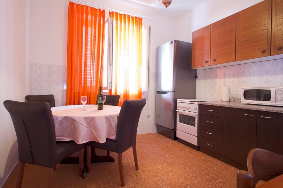 Communal kitchen