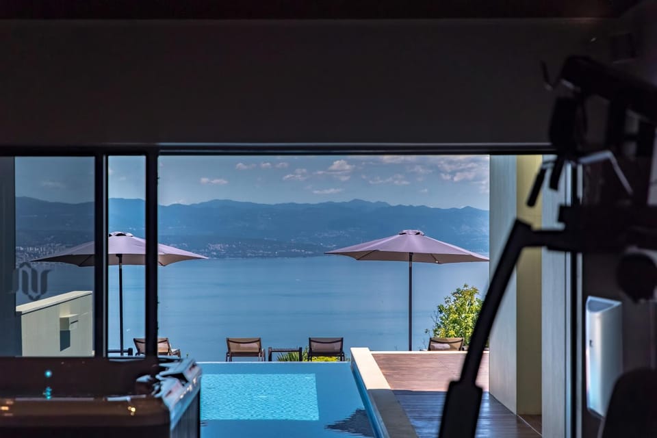 View (from property/room), Pool view, Swimming pool