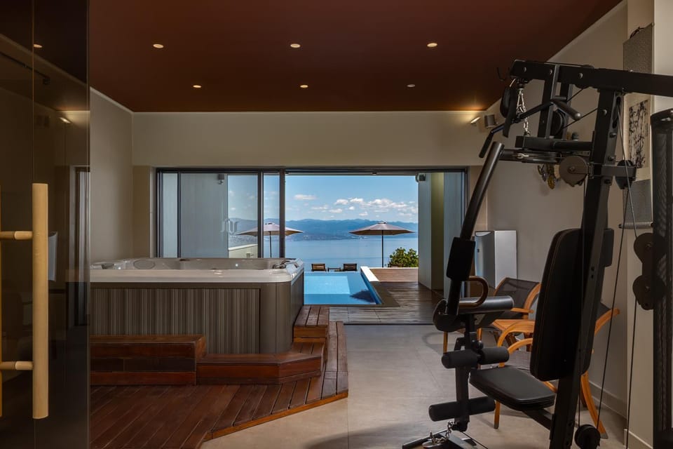 Hot Tub, Fitness centre/facilities