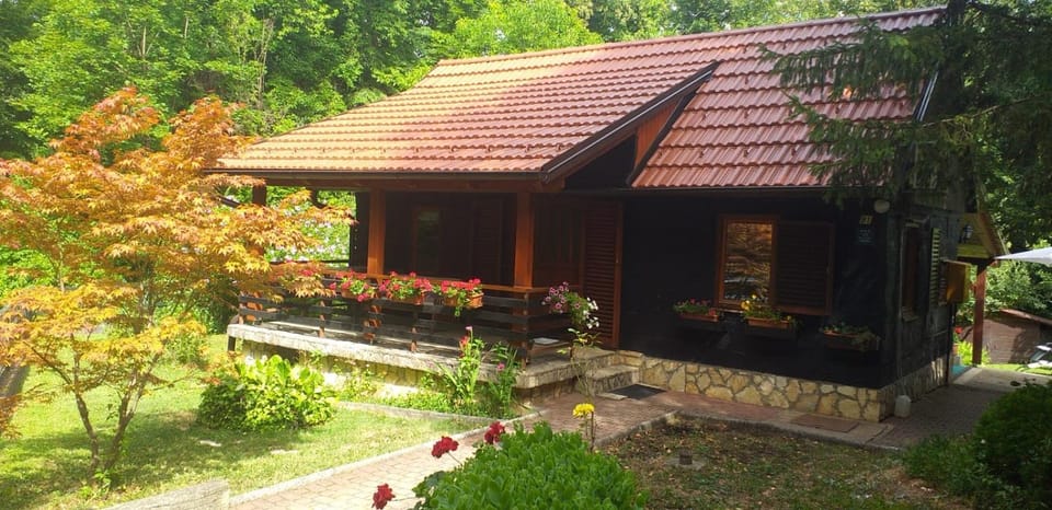 Cabin In The Woods Vukelic Cabin in Slovenia