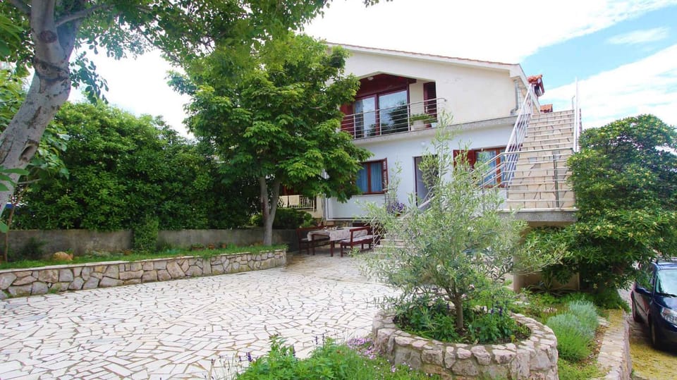Property building, Summer