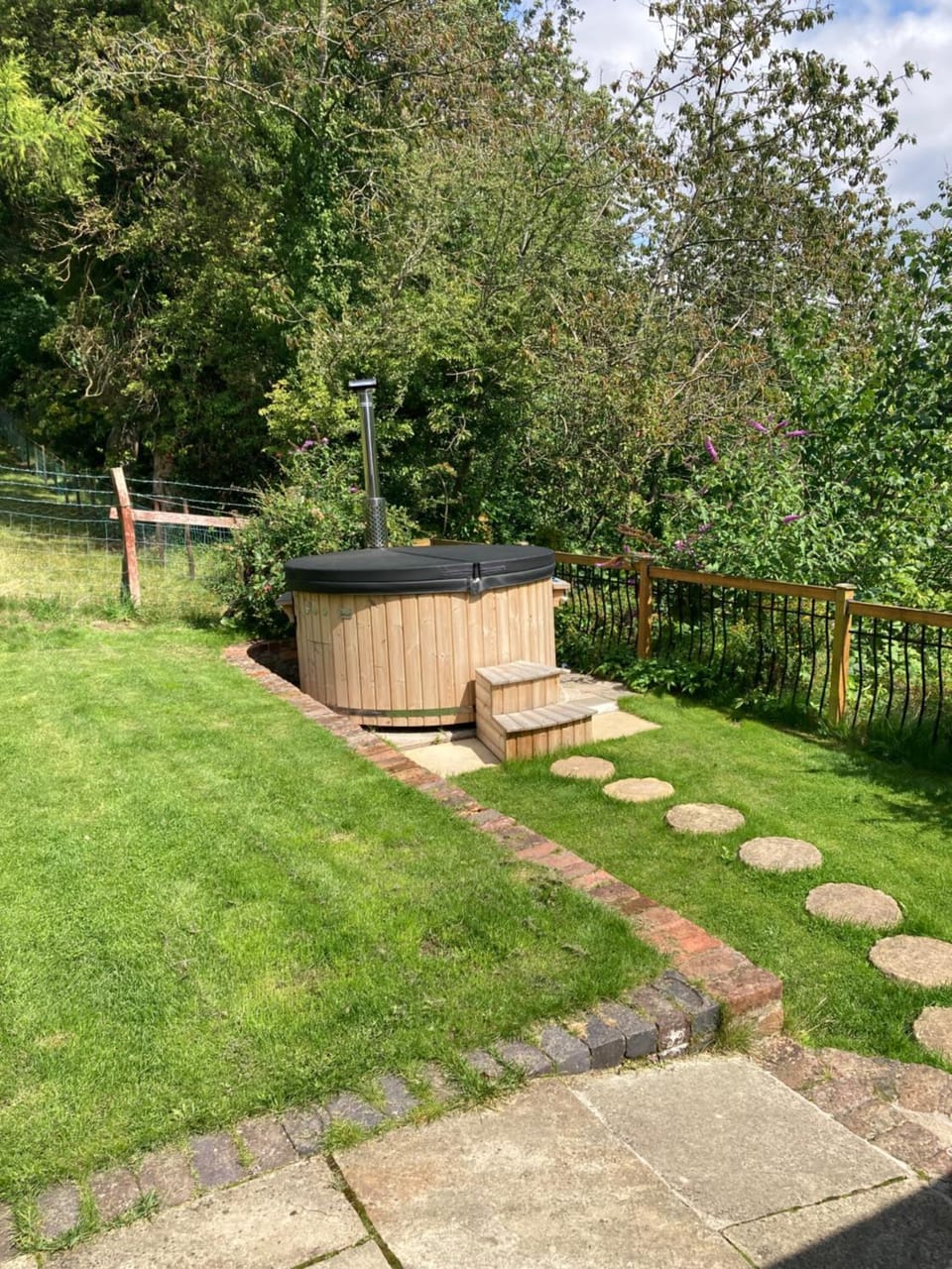 Hot Tub, View (from property/room)