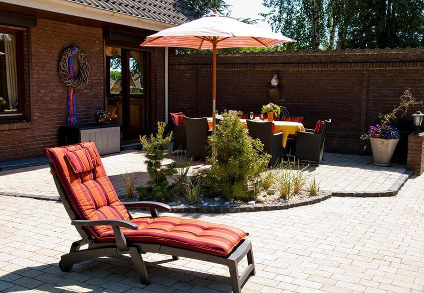 Garden, Balcony/Terrace, Seating area, sunbed