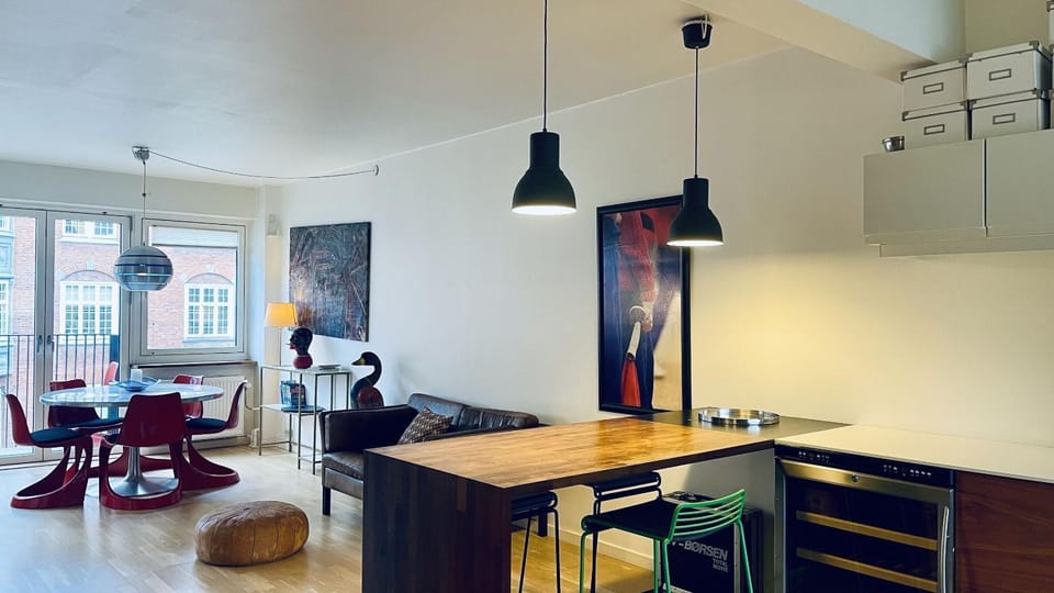 Kitchen or kitchenette, Living room, Dining area