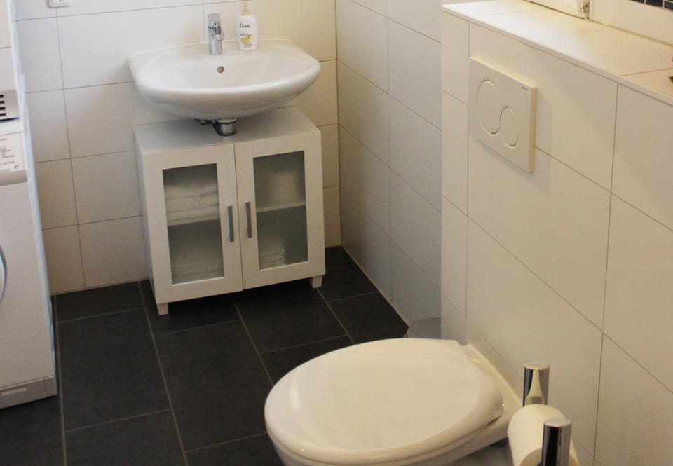 Toilet, Bathroom