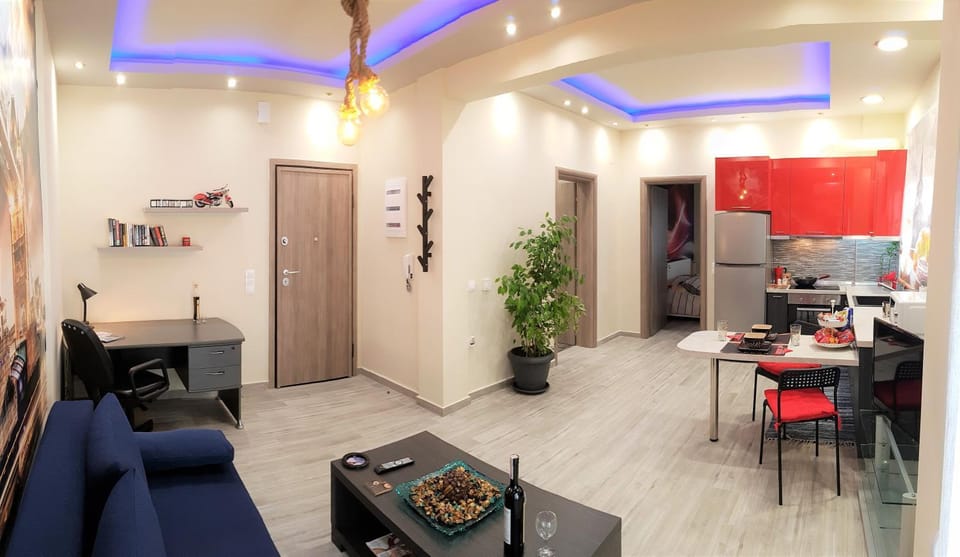 Betty's Central Suite Apartment in Alexandroupoli