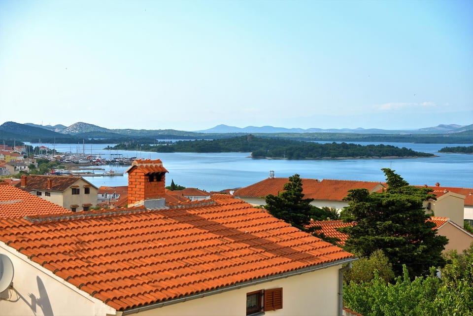 Day, Natural landscape, City view, Mountain view, Sea view, Street view, Sunset, Inner courtyard view