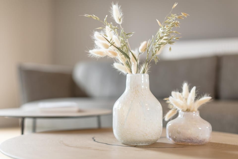 Decorative detail, Decorative detail, Seating area