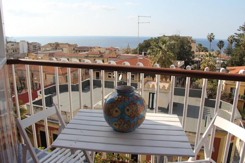 Balcony/Terrace, City view, Sea view