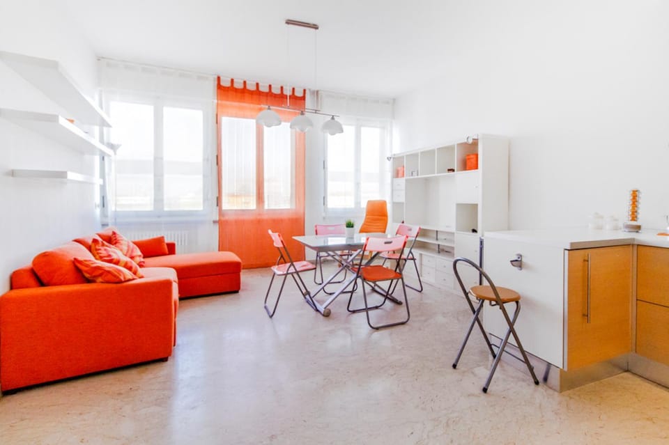 Orange Apartment Bologna Apartment in Bologna