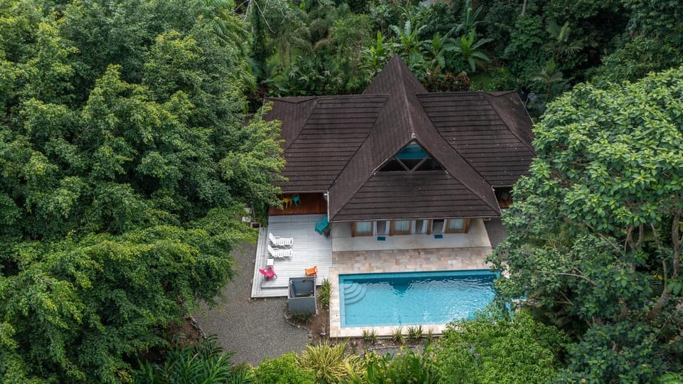 Casa Ambar Chalet in Panama