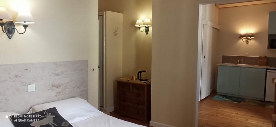 La Tour Pom'Pin Bed and Breakfast in Auvergne-Rhône-Alpes